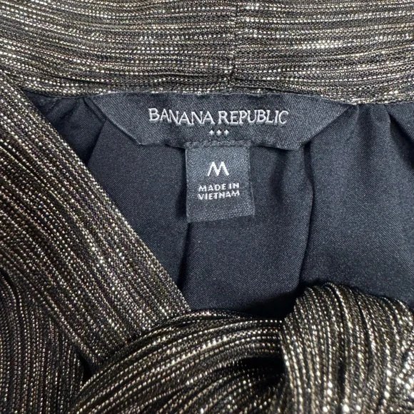 Banana Republic Shimmering Tie-Neck Blouse with flutter sleeves size Medium - Picture 3 of 6